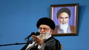 آیت الله خامنه ای رهبر جمهوری اسلامی ایران